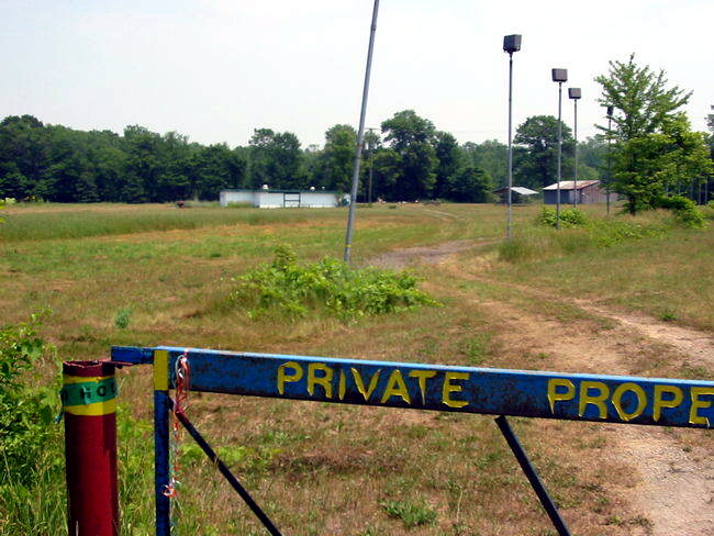 Seaway Drive-In Theatre - June 2002 Photo